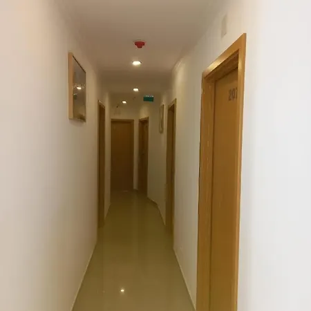 Cityinn 3* ליסבון